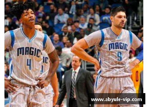 2017 NBA勇士与爵士对决分析：战术布局与球员表现的深度探讨
